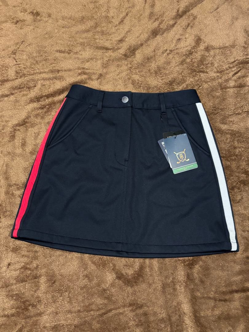 新品   GOLF スカート 紺