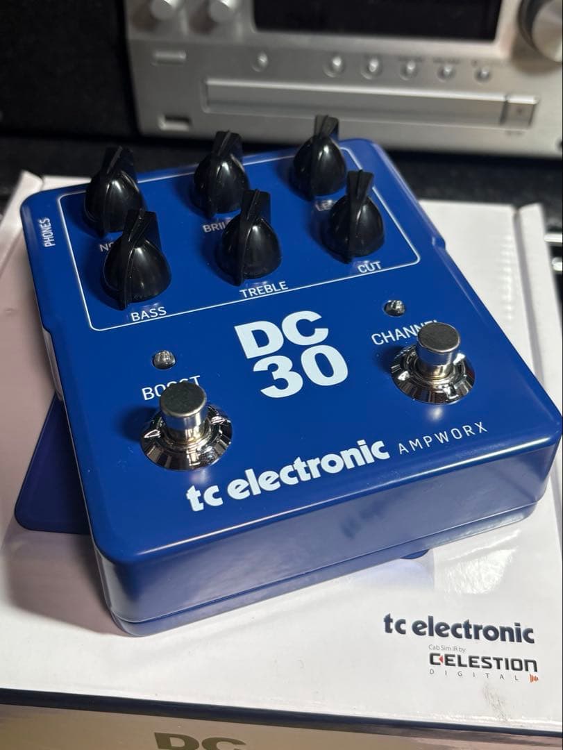 ほぼ新品 tc electronic DC30 VOX AC 30 モデリング