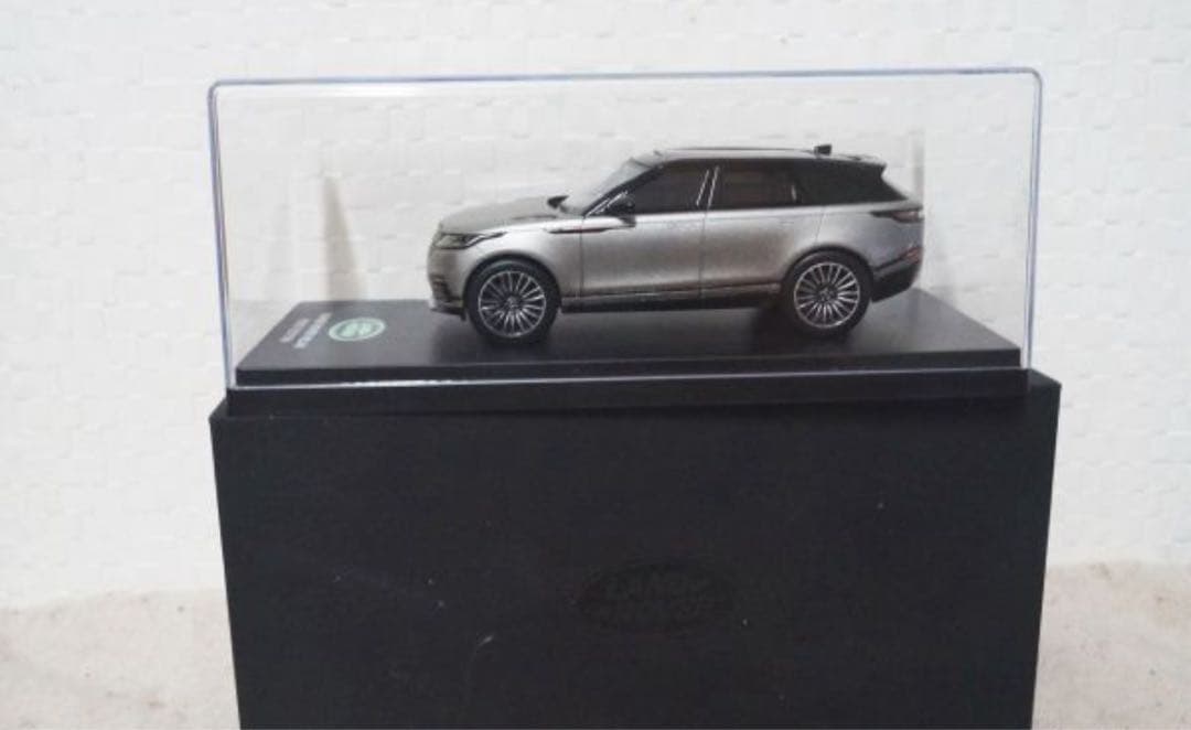 レンジローバー ヴェラール FIRST EDITION 1/43 ミニカー