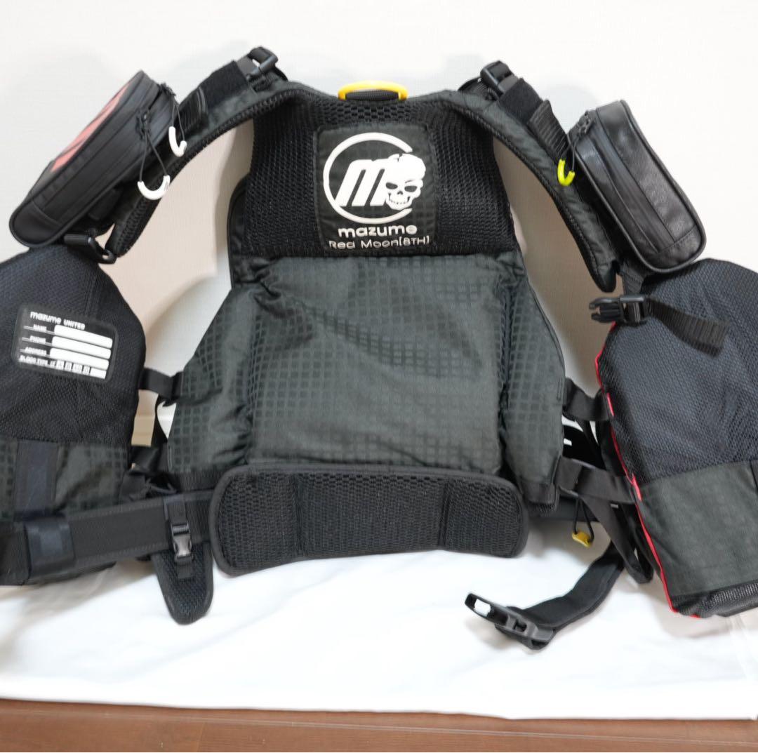 【美品】MAZUMEレッドムーンライフジャケットVIII 8th