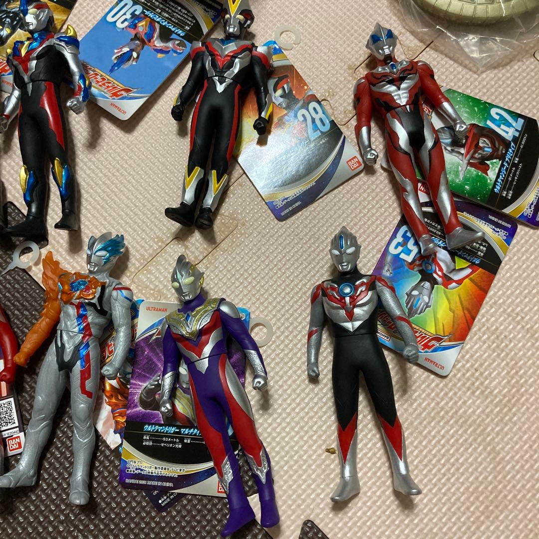 ウルトラマンフィギュアセット　21体