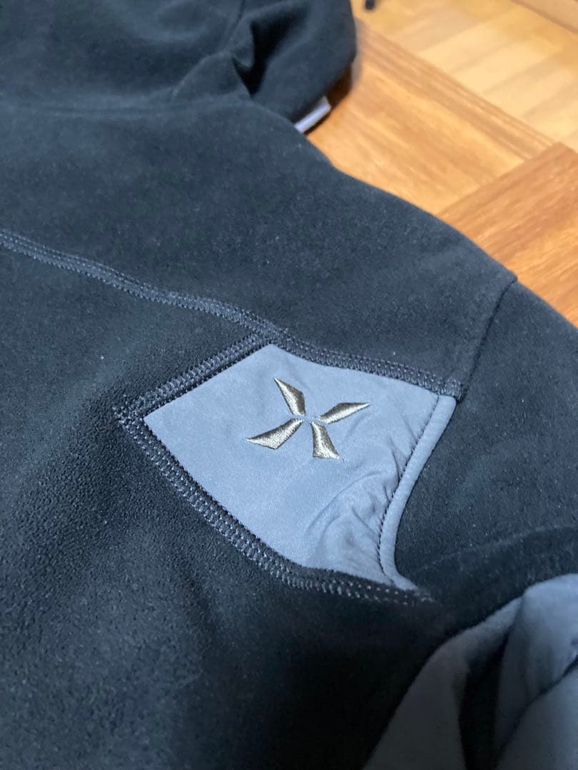 シマノXEFO・WINDSTOPPER® OPTIMAL Hoody ミドラー