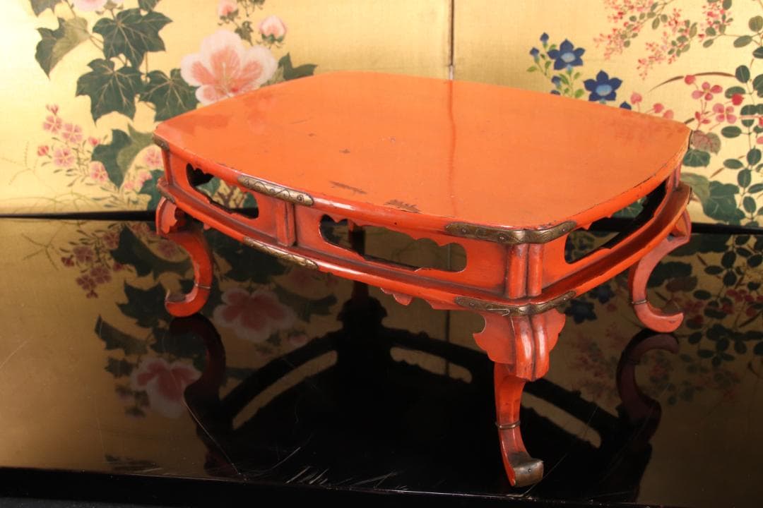 仏教美術 時代物　朱塗　真鍮金具飾付　春日卓　巾34.2㎝　BE787