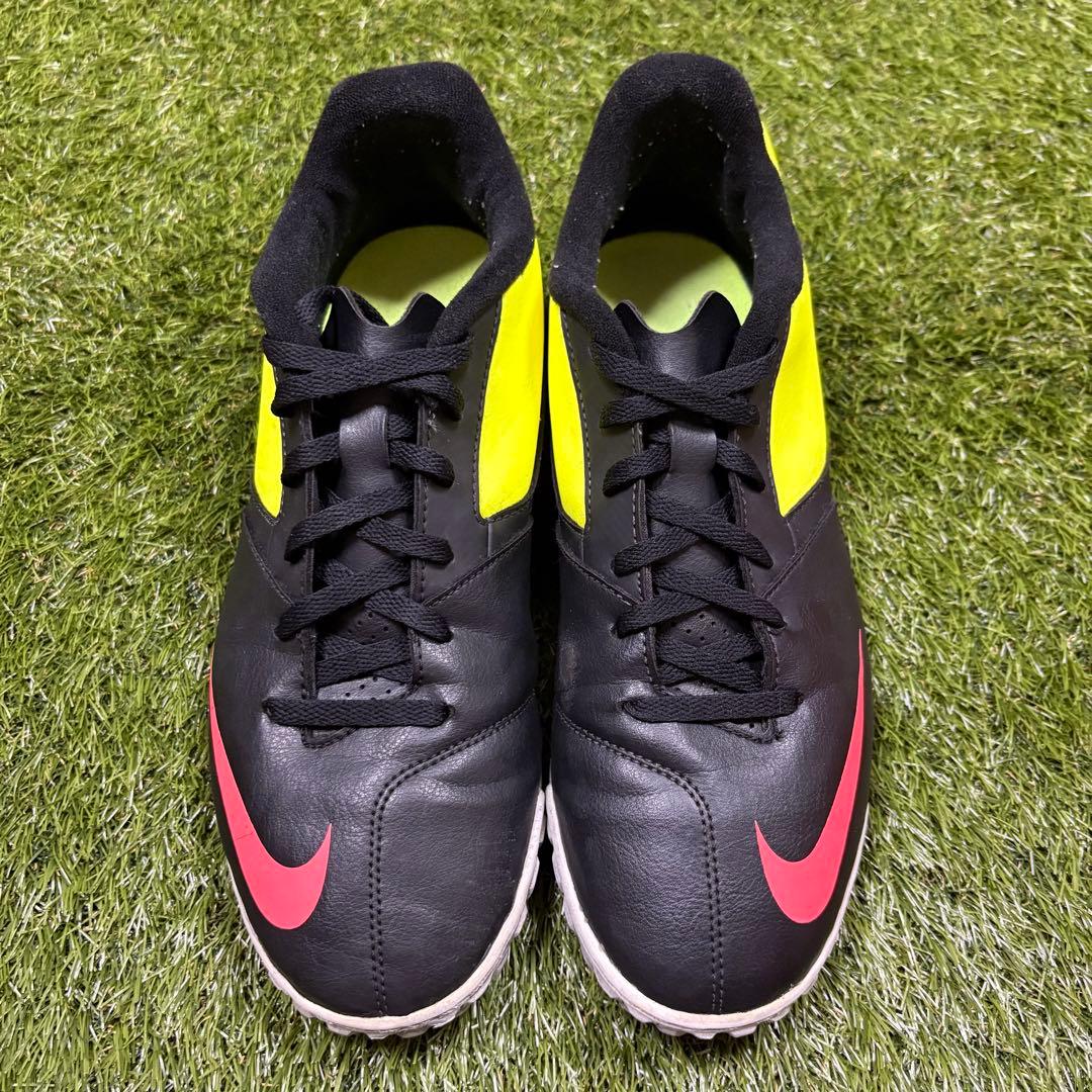 NIKE Bomba Ⅱ TF