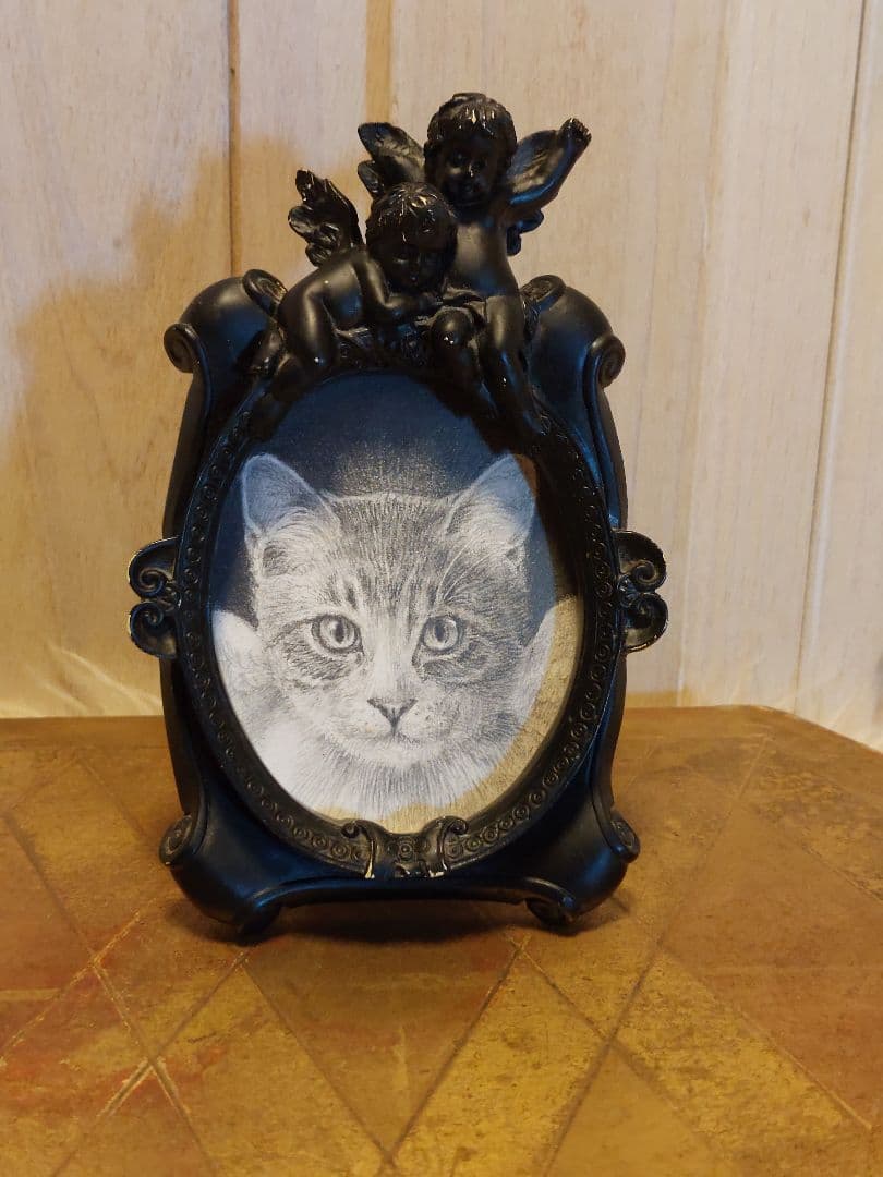 高田美苗さん作品「猫天使Ⅱ」