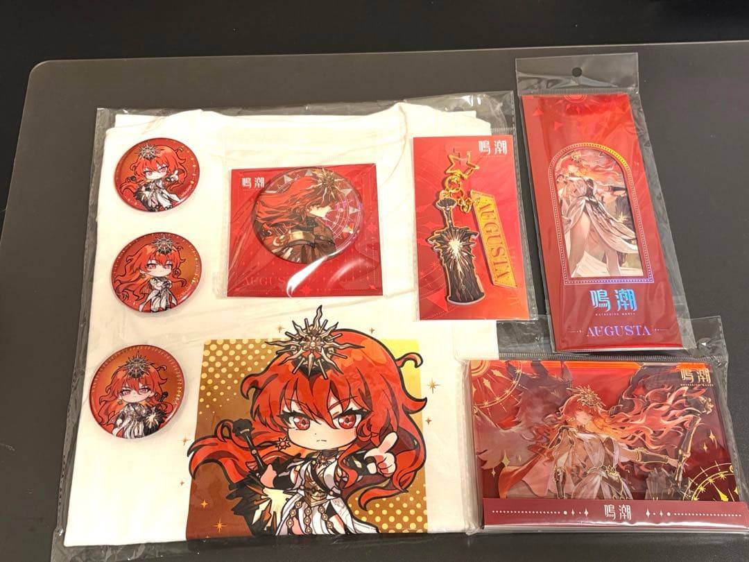 鳴潮 オーガスタ Tシャツ アクリルブロック 池袋 パルコ 缶バッジ