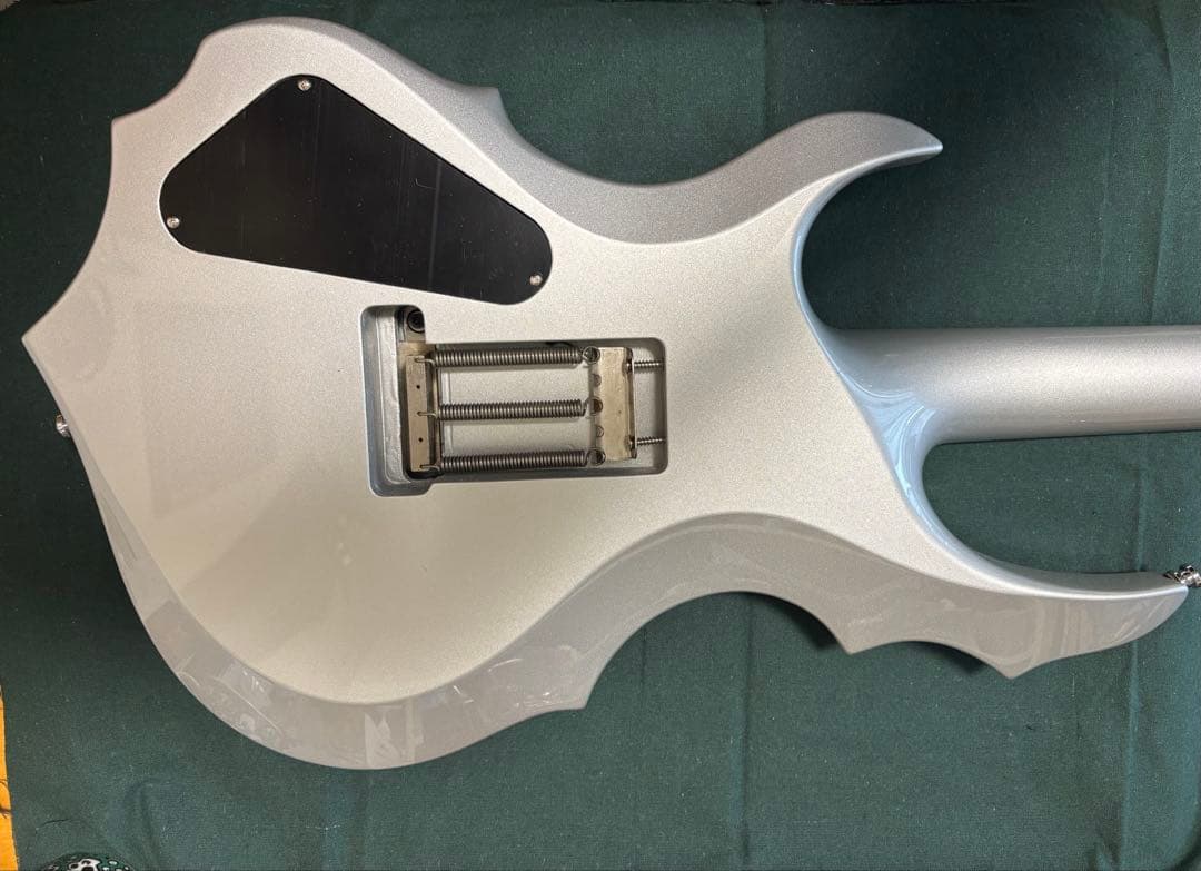 【超美品】ESP FOREST-GT Custom Color Silver
