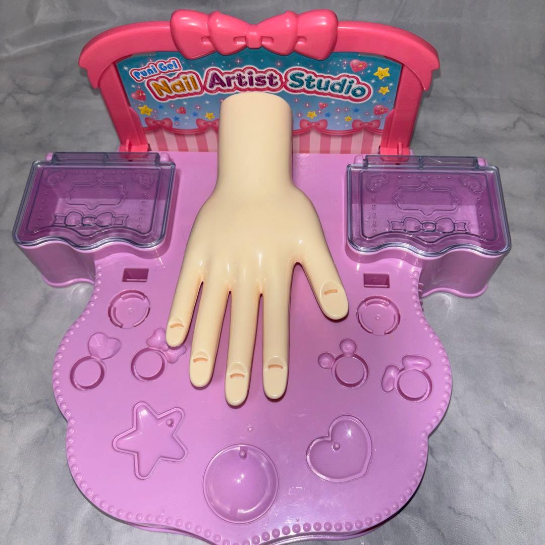 ぷにジェル ネイルアーティストスタジオ