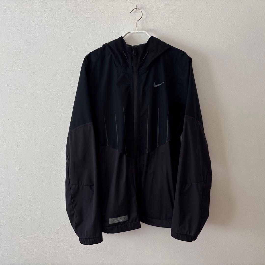 NIKE ランニング division aerogami Storm-FIT