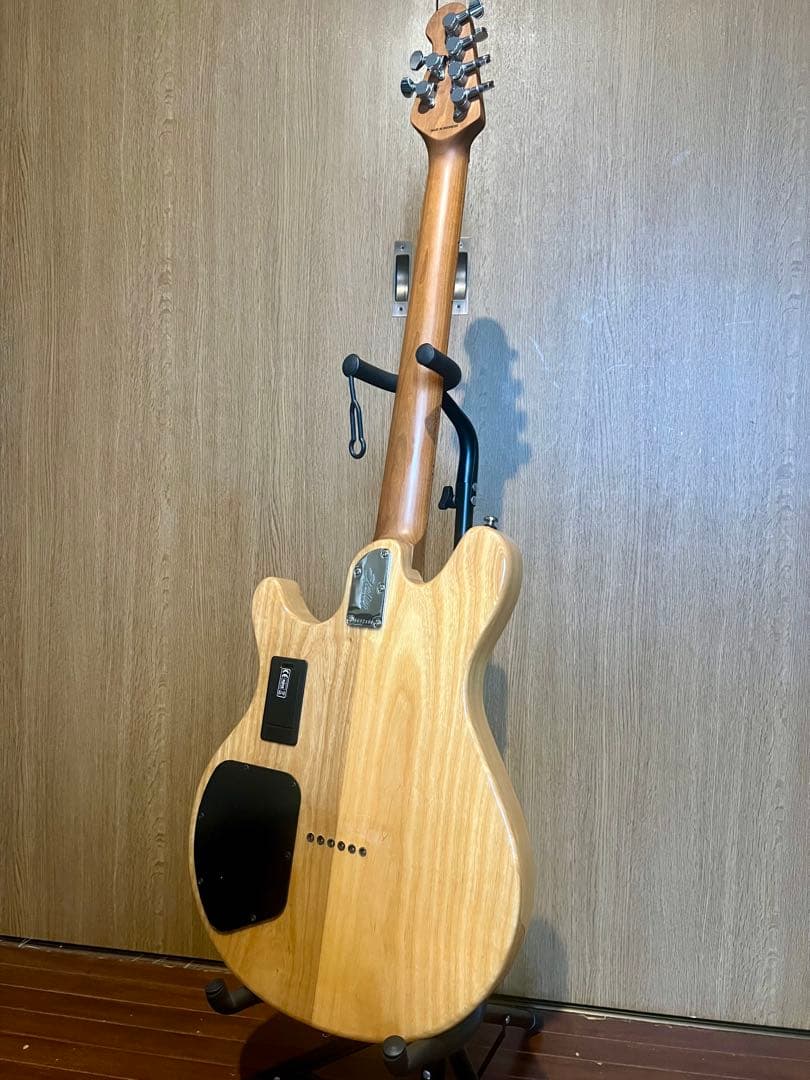 Musicman JV60C エレキギター