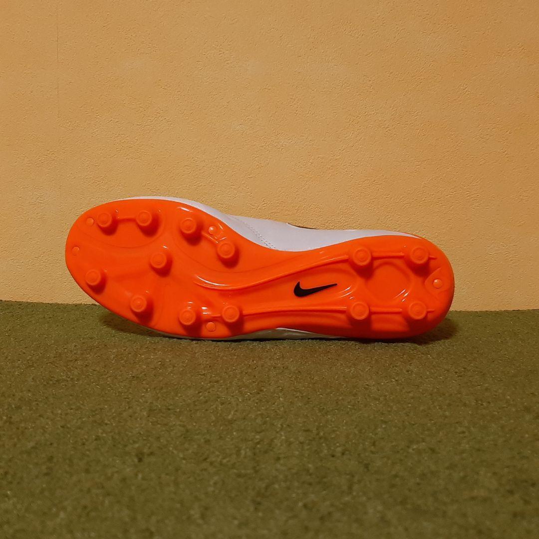 新品 サッカースパイク ナイキ ティエンポ HG 廃盤 激レア 26.5cm