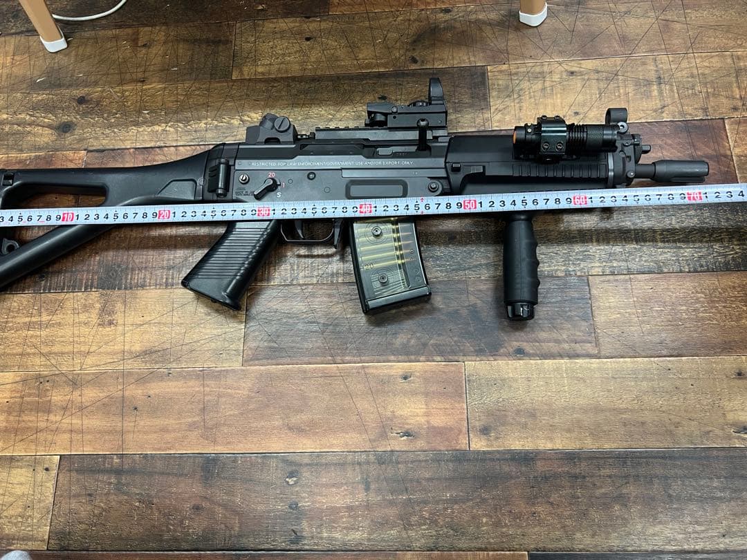 東京マルイ　スタンダード電動ガン　SIG 552