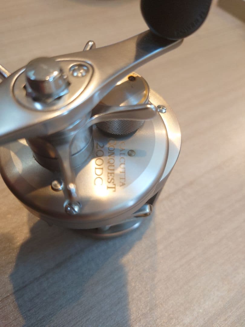 リール SHIMANO CALCUTTA CONQUEST 200DC