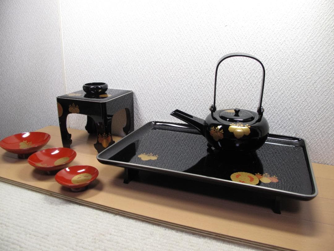 屠蘇器揃 光斎作 黒塗銀縁 古美術品 共箱