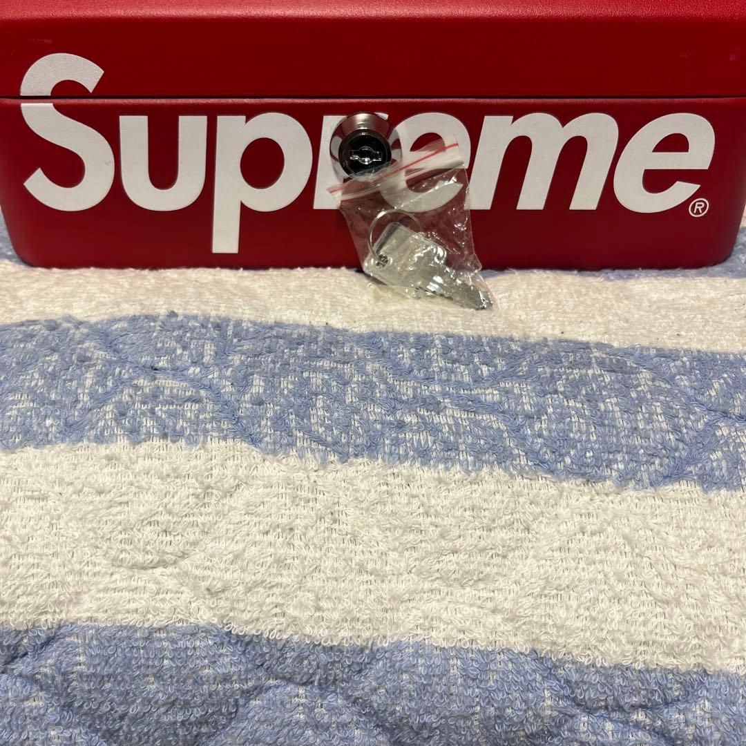 【美品 & 入手困難】Supreme シュプリーム 2017AW ロック 金庫