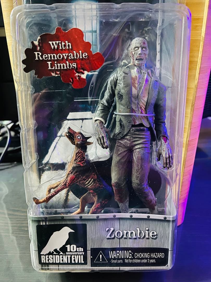 NECA バイオハザード ゾンビ 10thアニバーサリーアクションフィギュア