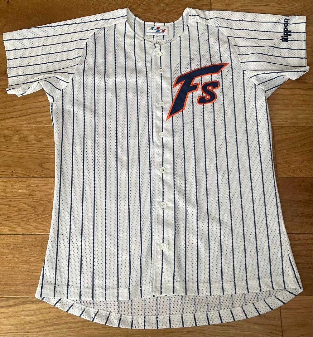 【美品】レプリカユニフォーム　日本ハムファイターズ