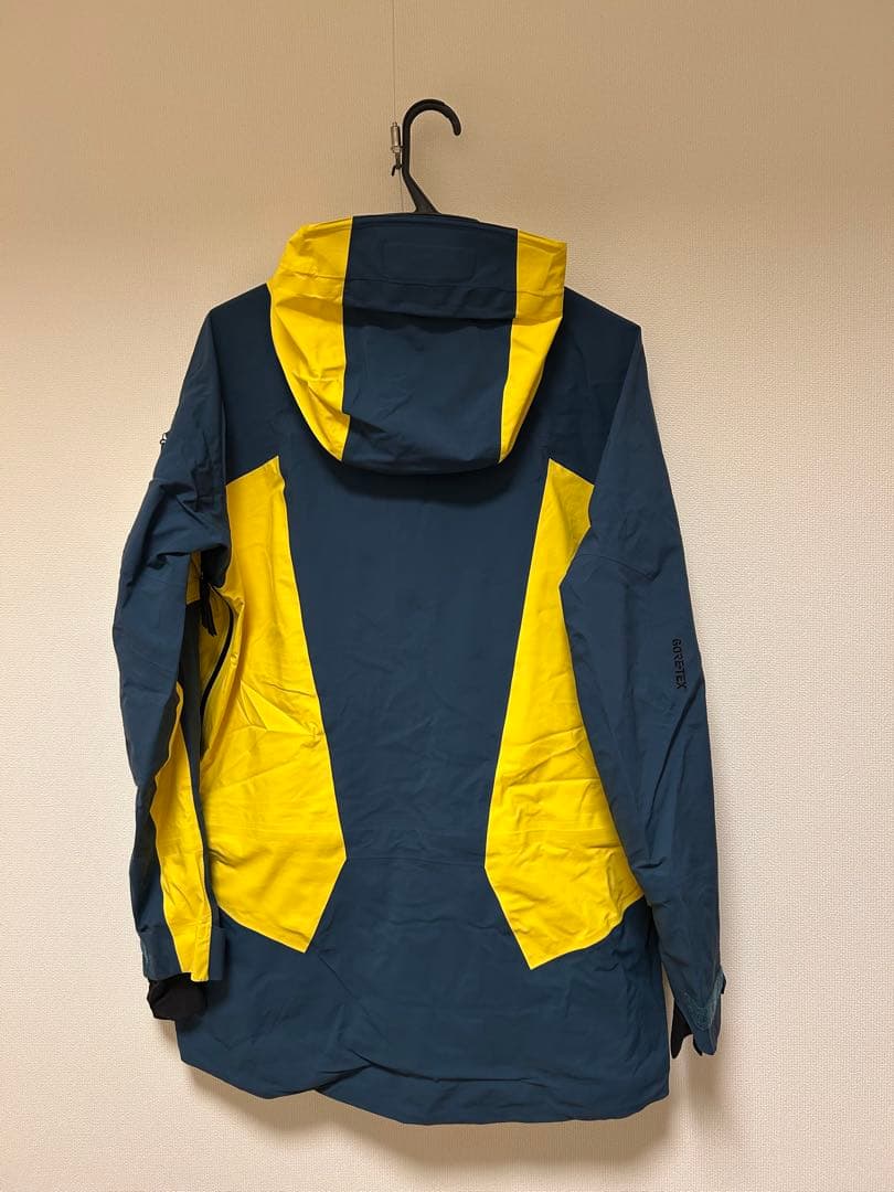 スキー Peak Performance VERTICAL JACKET