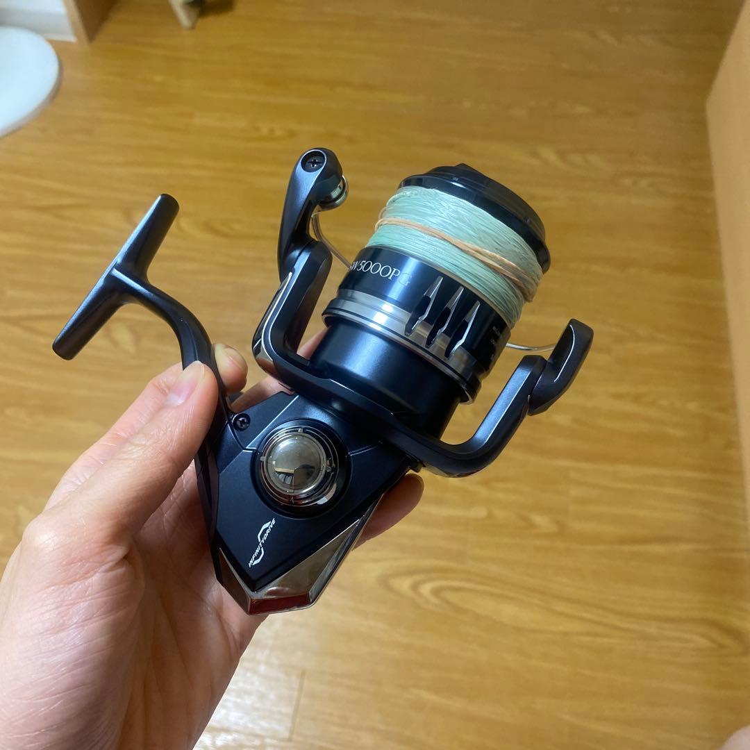 Stradic SW-5000PG スピニングリール 黒