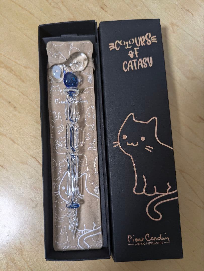 インターナショナルペンショー✢Pierre cardin✢ねこガラスペン