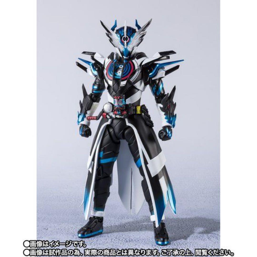 S.H.Figuarts 仮面ライダークローズエボル　　仮面ライダービルド