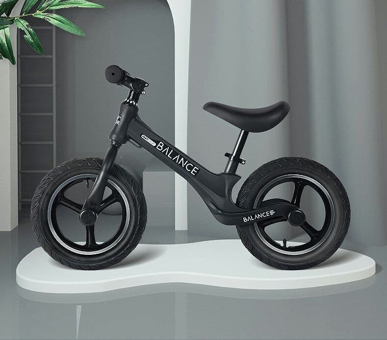 人気のキッズバランス車