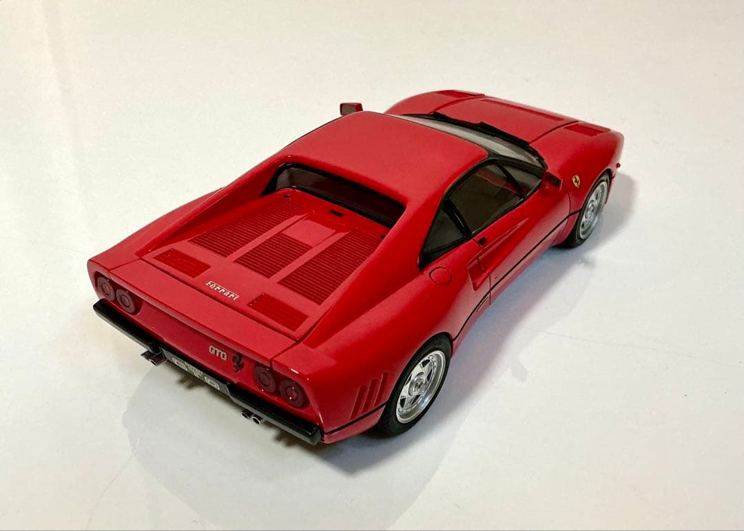 フジミ1/24フェラーリ 288GTO完成品です。