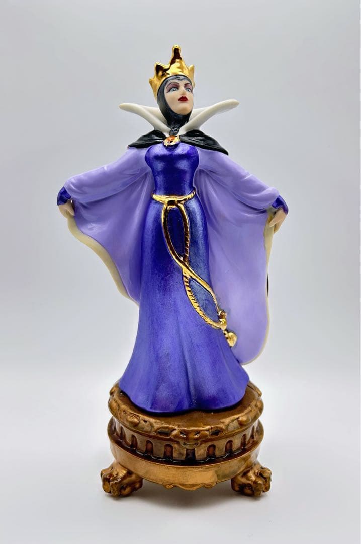 ウィックドクイーン 女王 魔女 陶器 置物 白雪姫 ディズニー フィギュア