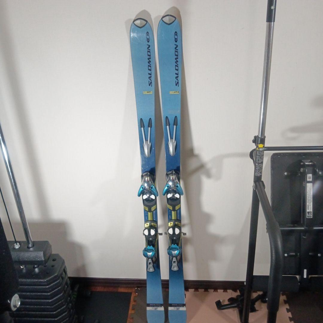 Salomon scream8 pilotスキー板