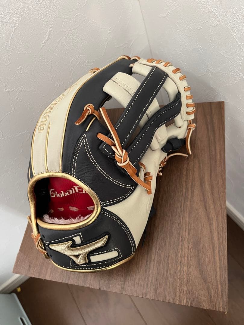 Mizuno Global Elite 軟式グローブ