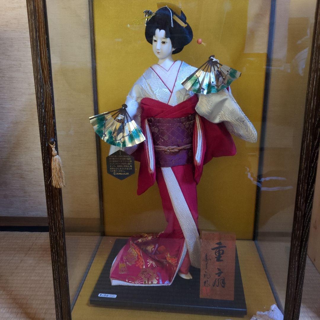 日本人形