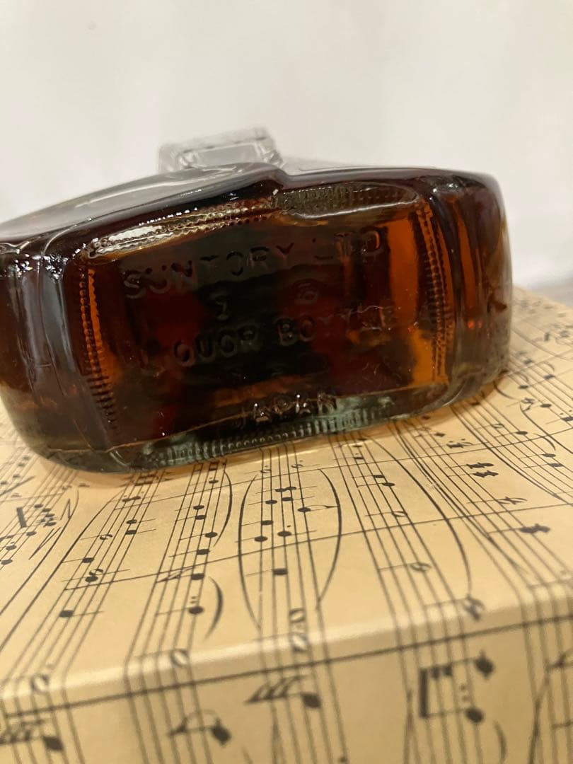 サントリー特級ウイスキー　バイオリン形ボトル