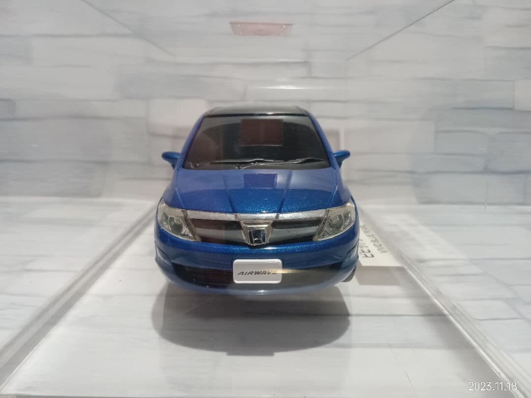 1/24 ホンダ　カラーサンプル　ミニカー　エアウェイブ　ビビッドブルーパール