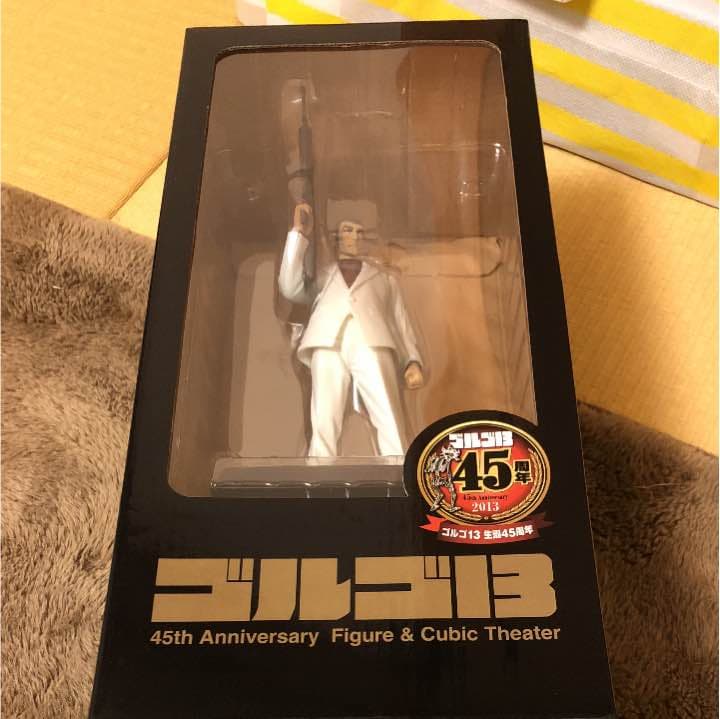 ゴルゴ13 生誕45周年 フィギュア&cubic theater