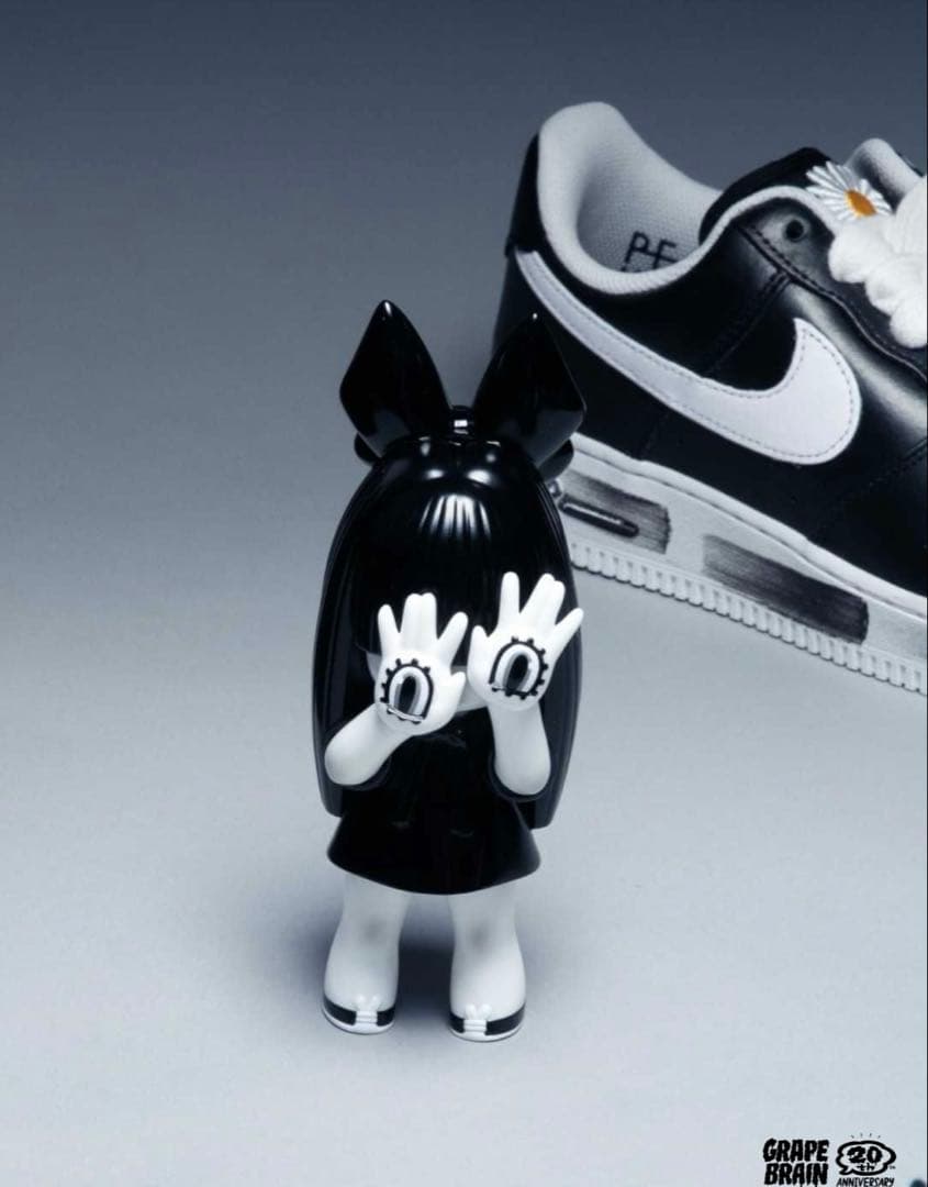 レア限定‼️grapebrain Sneaker DUNK にぎるちゃん