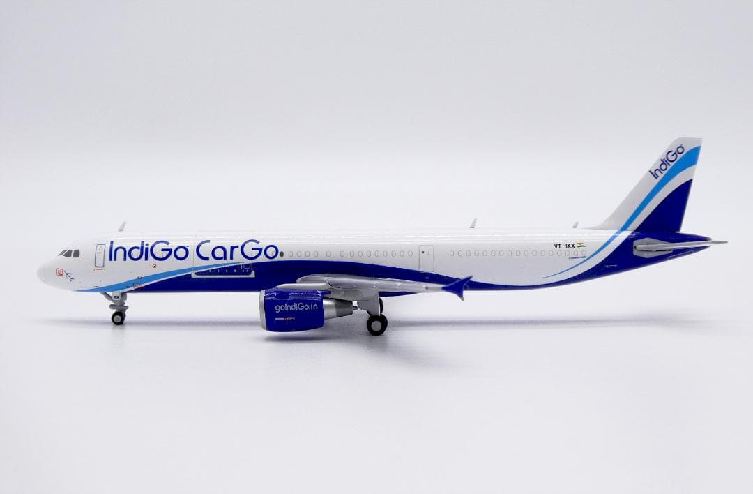 インディゴカーゴ A321P2F VT-IKX 1/400