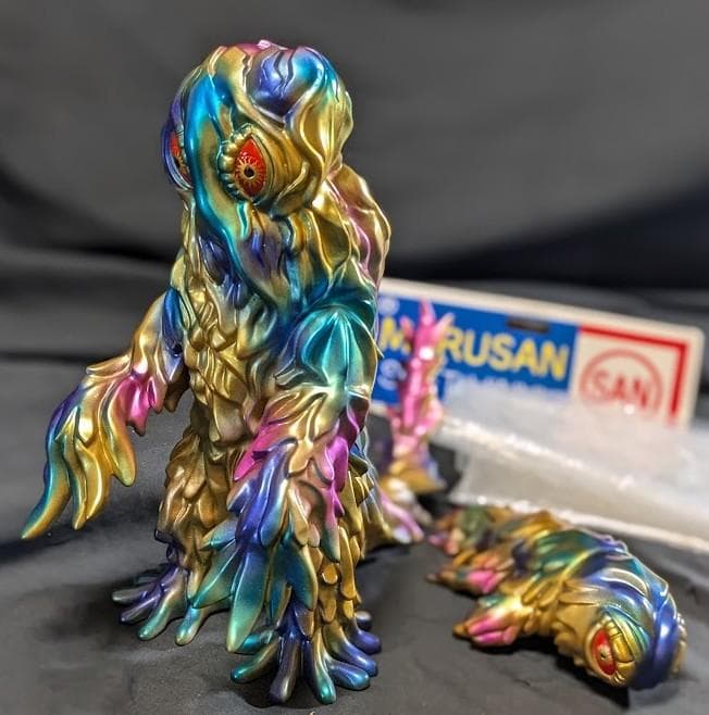 ヘドラ＋水中期（マルサン）モンスターズラボ限定ソフビフィギュア２体セット