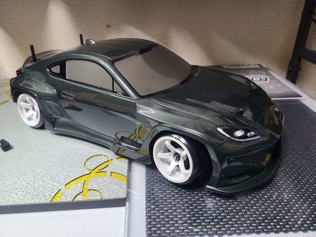 ヨコモ　RD2.0　ラジコン　シャーシ　ドリフト　　ボディ　YOKOMO