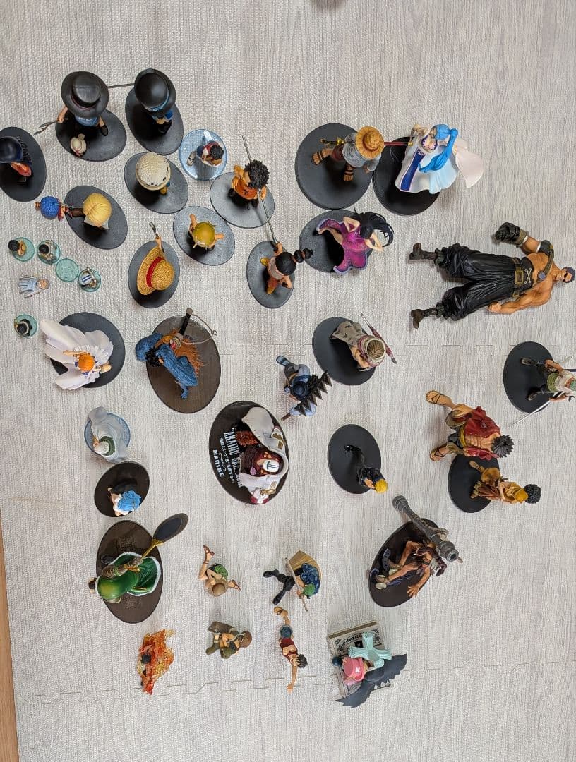 ワンピース フィギュアセット 複数キャラクター　まとめ売り