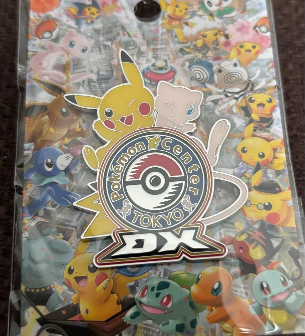 ポケセン　ヨコハマ、トウキョウDX、スカイツリー限定　ピンバッジ 12個セット