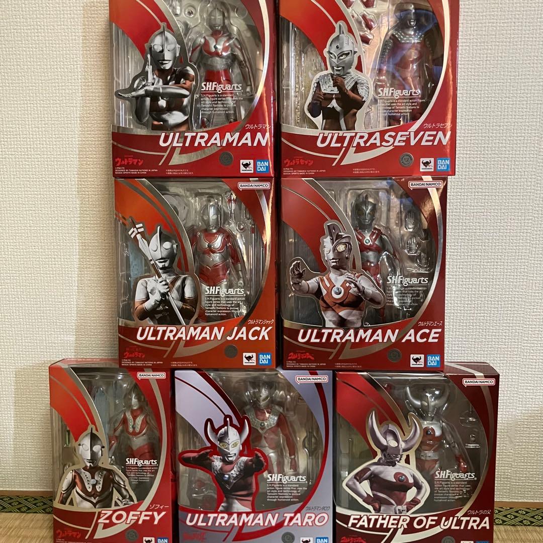 【完全新品未開封】フィギュアーツ　ウルトラマン　7点セット