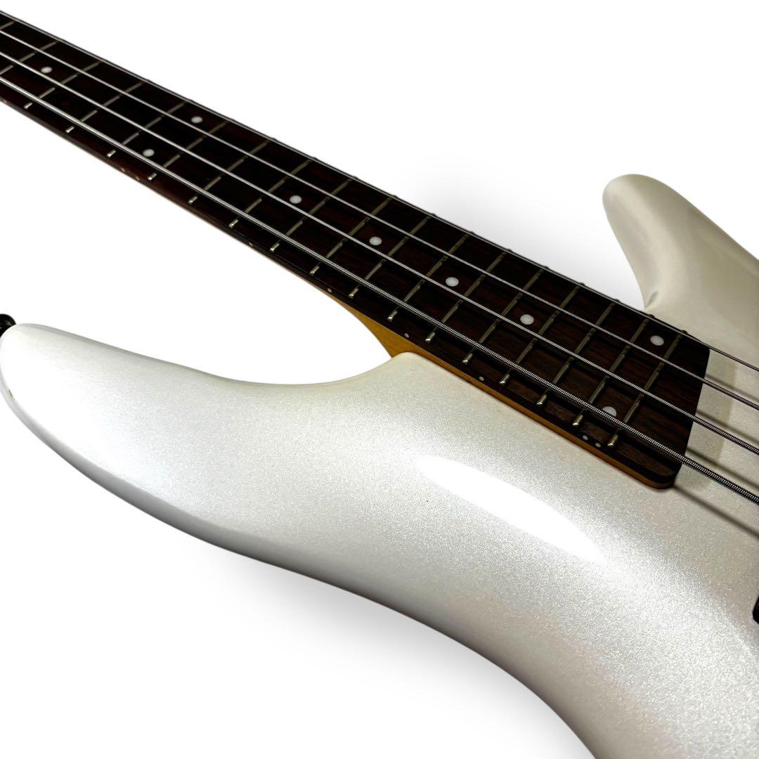 【良品】アイバニーズ IBANEZ エレキベース SR300 ホワイト バンド