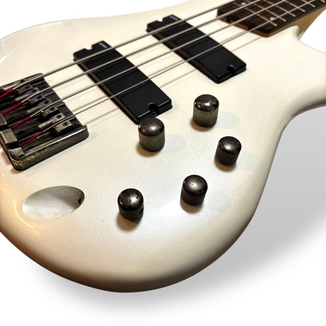 【良品】アイバニーズ IBANEZ エレキベース SR300 ホワイト バンド