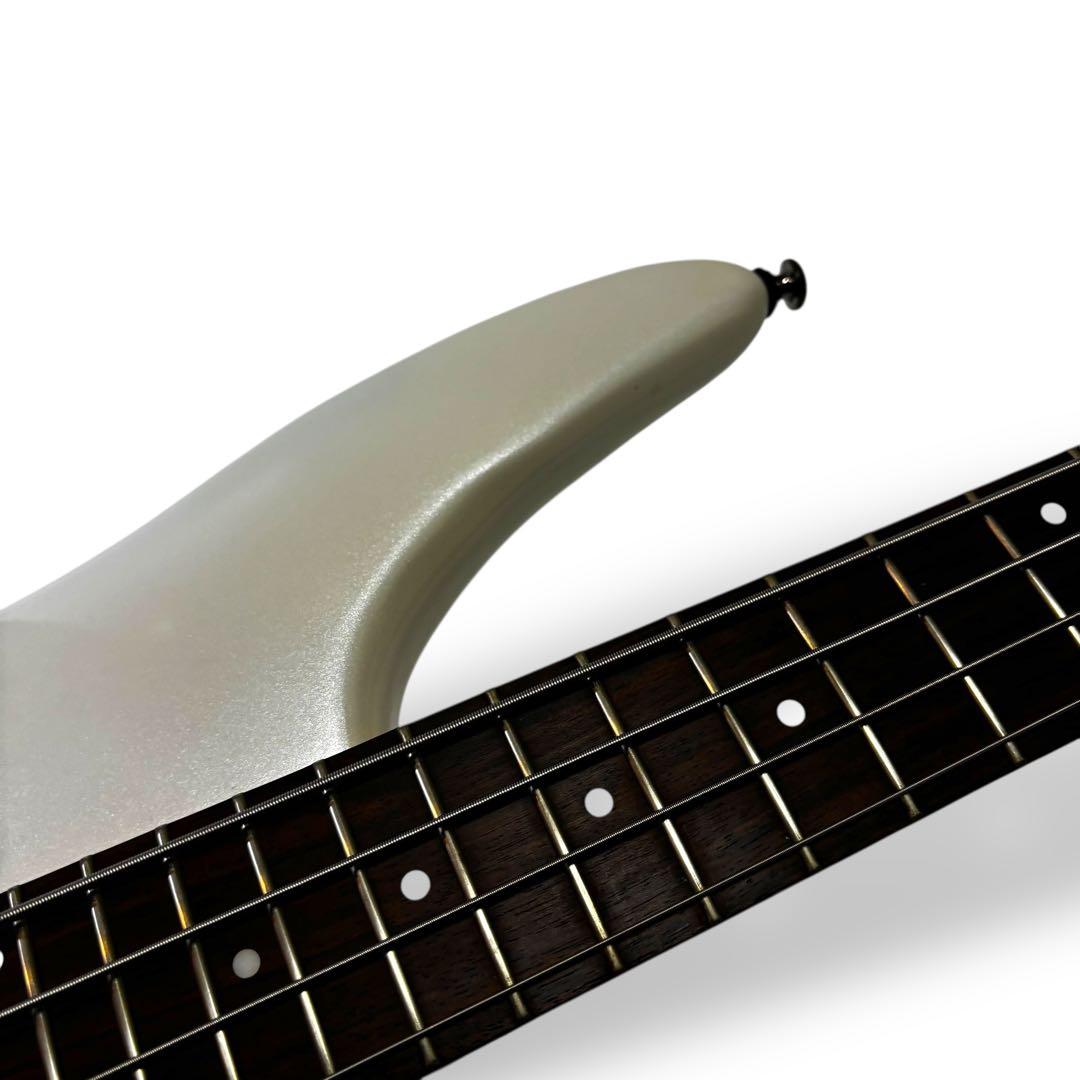 【良品】アイバニーズ IBANEZ エレキベース SR300 ホワイト バンド