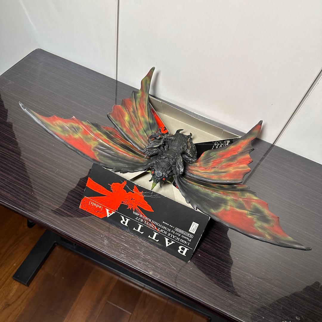 海洋堂 NANKOKU FACTORY バトラ成虫 ソフビキット 塗装済み完成品