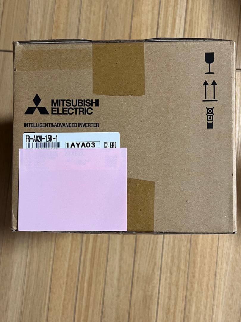 MITSUBISHI インバータ　FR-A820-1.5K-1
