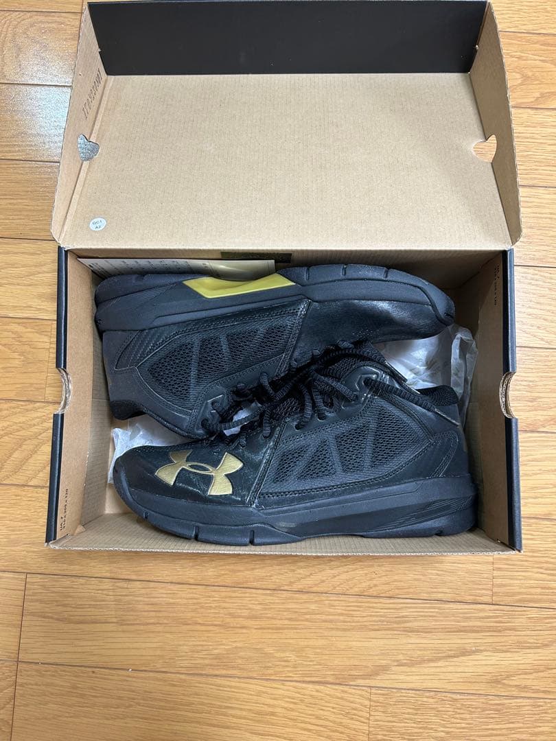 アンダーアーマー　バッシュ　未使用
