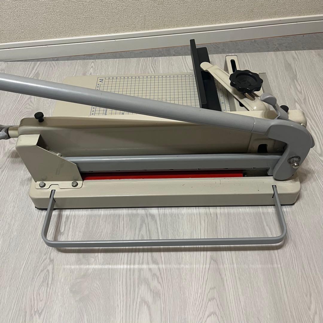 EDUCATES 大型裁断機・ペーパーカッター　 400枚裁断