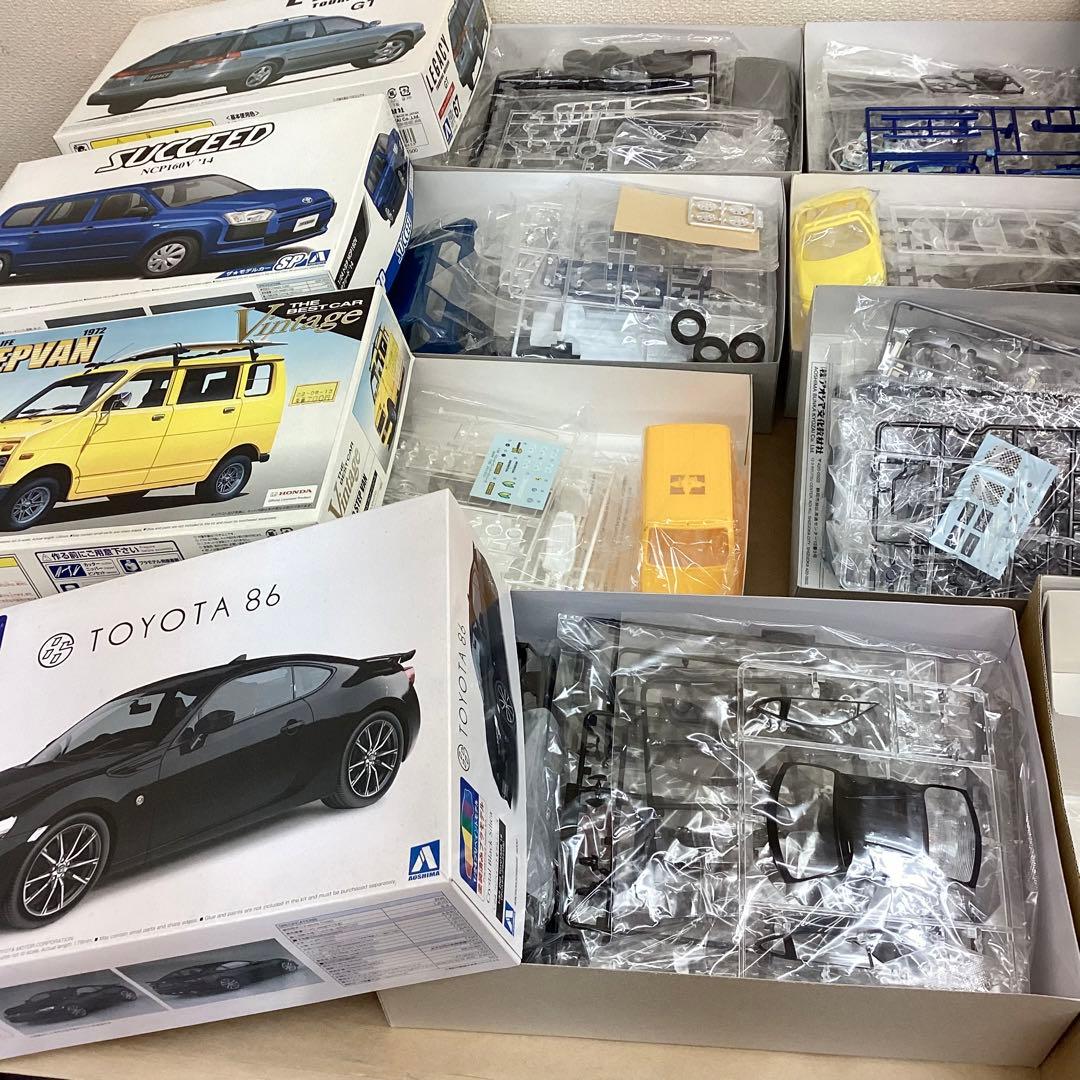 アオシマ 1/24スケール プラモデル11点まとめ売り いすゞエルフなど 未組立