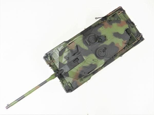 技術基準適合証明済 Henglong（ヘンロン）1/16 レオパルト2 A6
